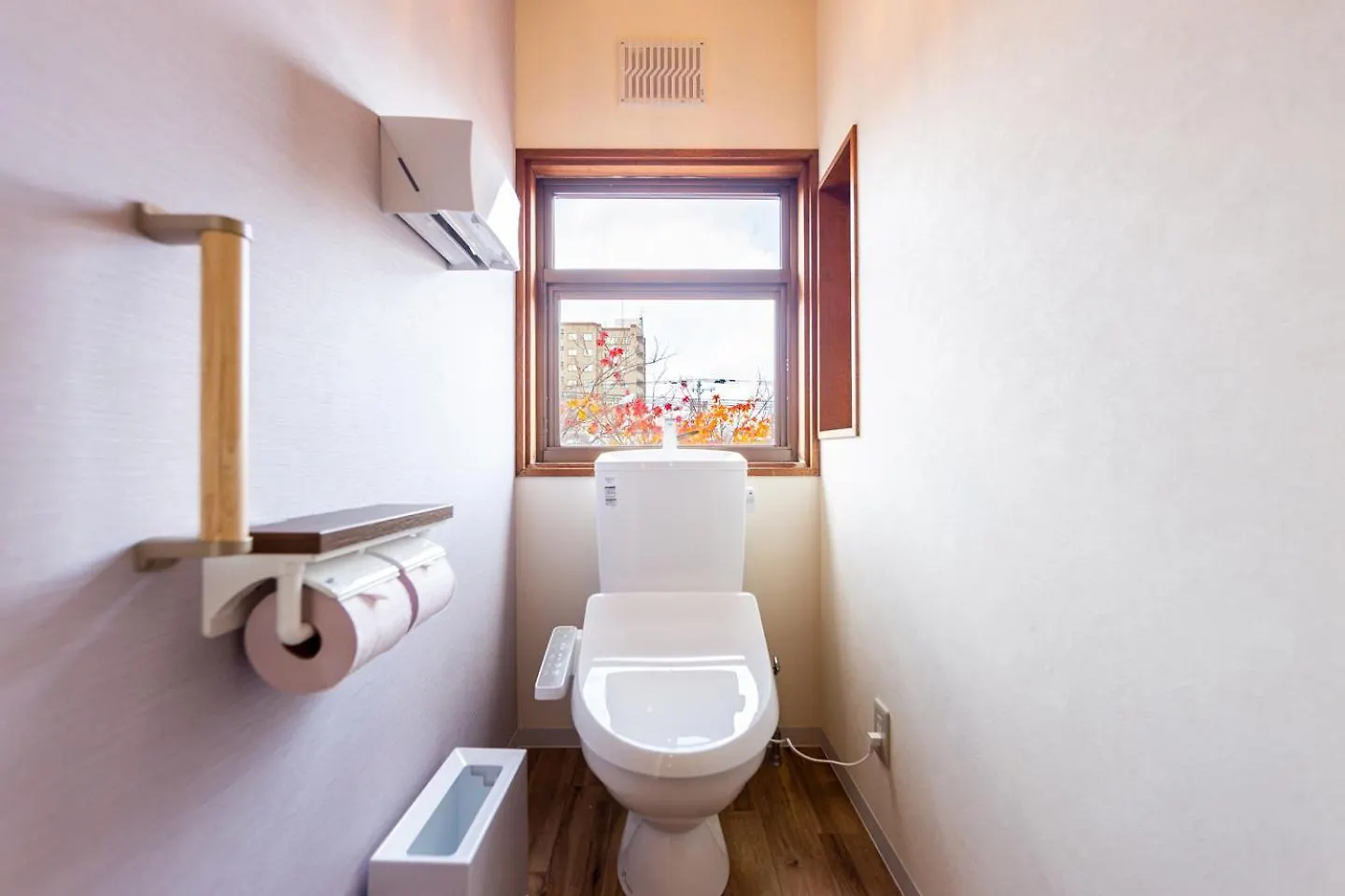 Holiday home 貸切3階建て Pon Yama Sapporo Villa