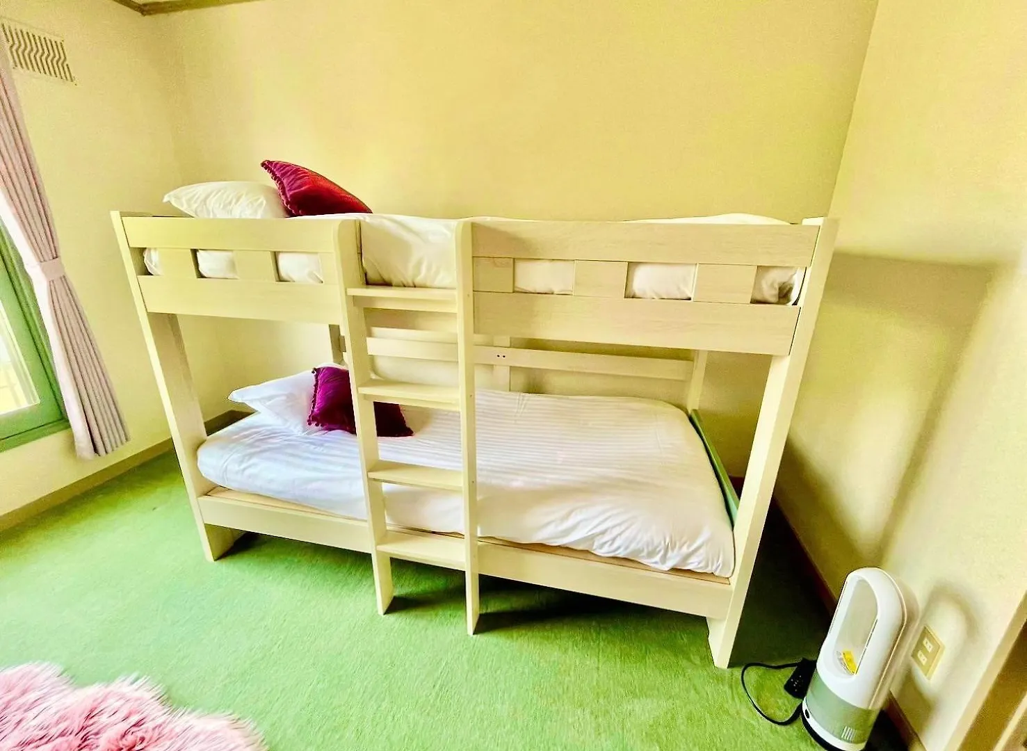 貸切3階建て Pon Yama Sapporo Villa Holiday home