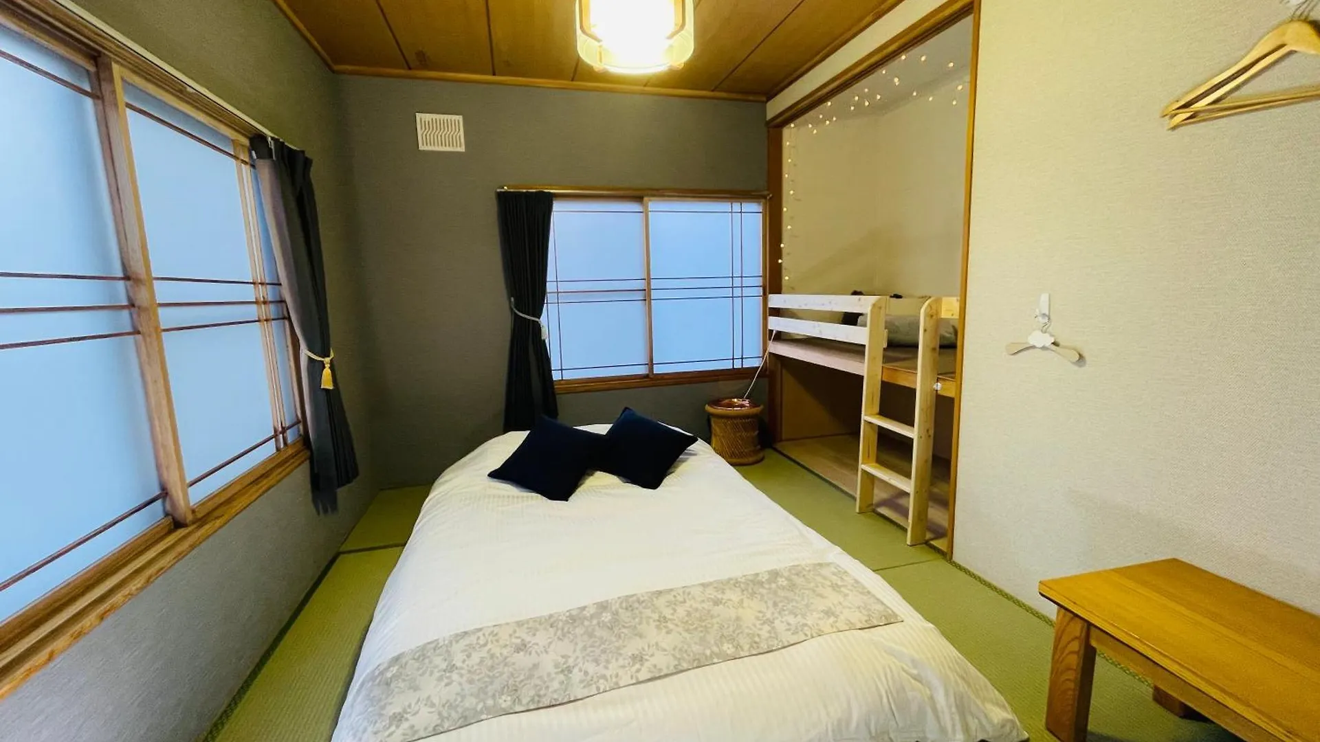 貸切3階建て Pon Yama Sapporo Villa 0*,  Japan